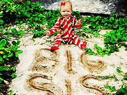 Jessica Simpson Confirms On Christmas: She&#039;s Having A Baby!