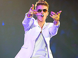 Justin Bieber Vs. The Grammys: Singer Sets Live Stream For 8 P.M. Tonight