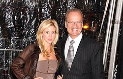 Kelsey Grammer at war with ex-wife over bed