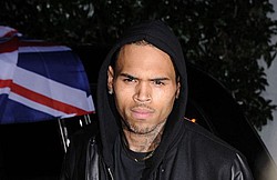 Chris Brown showed Rihanna he was sorry