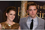 Robert Pattinson buys Kristen luxury pen - Robert Pattinson spent Â£30,000 on Kristen Stewart&#039;s birthday present - a pen. The &#039;Twilight Saga&#039; &hellip;
