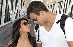 Kim Kardashian and Kris Humphries settle divorce case
