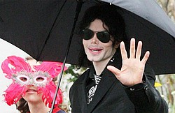 Michael Jackson &#039;near death&#039; during tour rehearsals