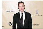 Robert Pattinson closer to Kristen Stewart - Kristen Stewart and Robert Pattinson have never been closer. The former &#039;Twilight Saga&#039; stars - who &hellip;
